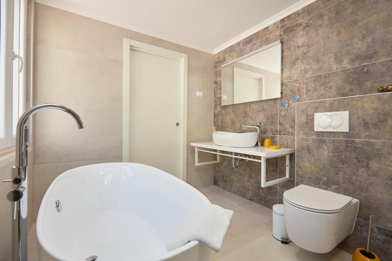 Holiday Home Festina Lente ดูบรอฟนิก ภายนอก รูปภาพ