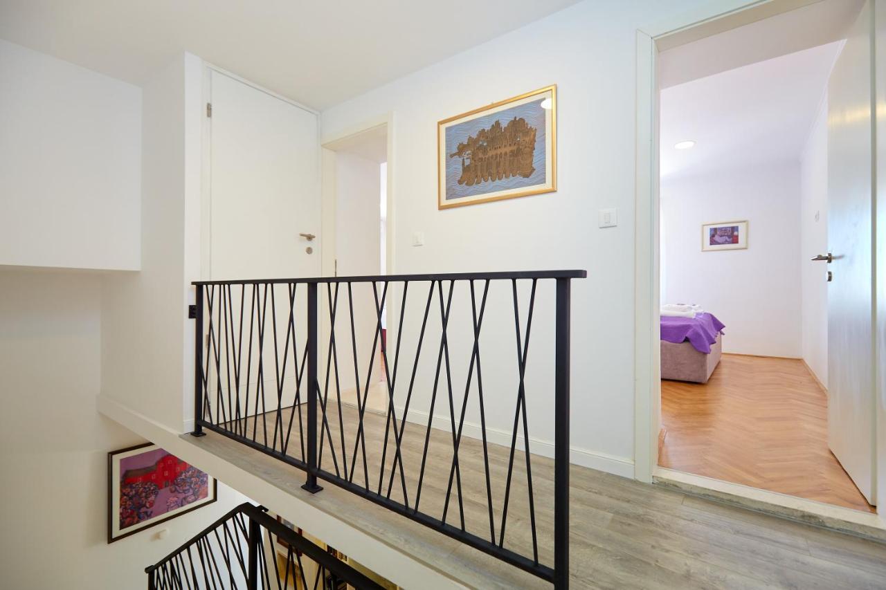 Holiday Home Festina Lente ดูบรอฟนิก ภายนอก รูปภาพ