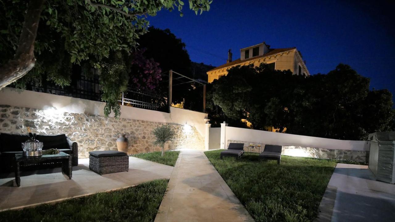 Holiday Home Festina Lente ดูบรอฟนิก ภายนอก รูปภาพ
